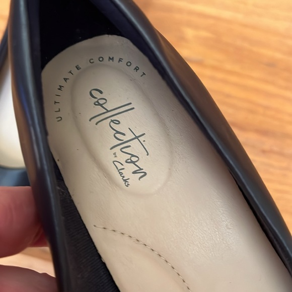 Clark Ultimate Comfort Collection Adriel Viola Shoes, NAVY, size 9.5M - Picture 2 of 14